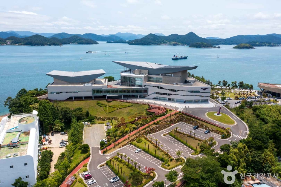 Donam Tourist Complex (도남관광지) Donam Tourist Complex (도남관광지)
